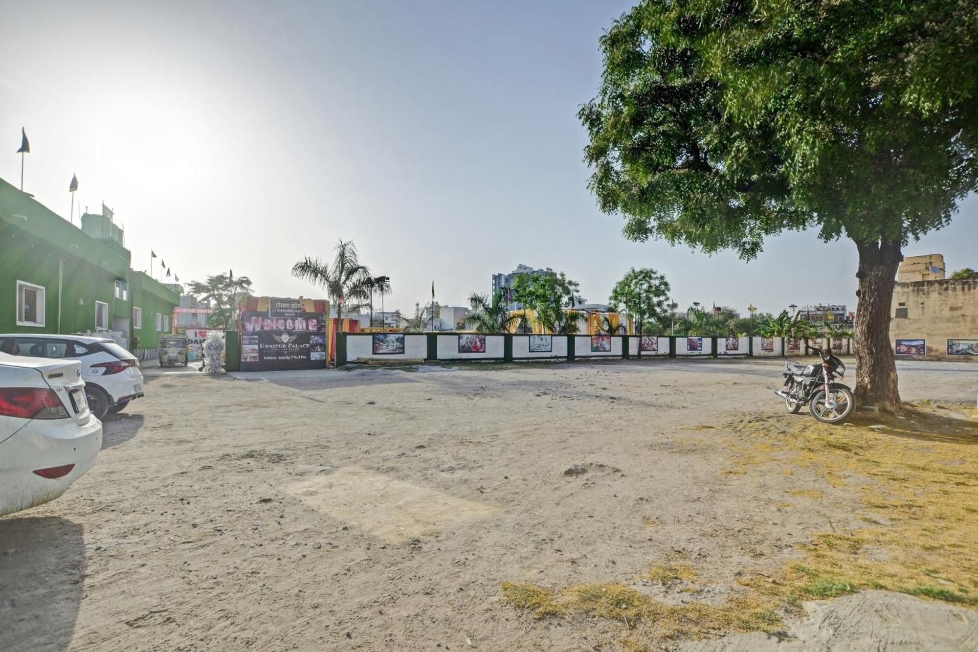 Oyo Udaipur Palace Exteriér fotografie